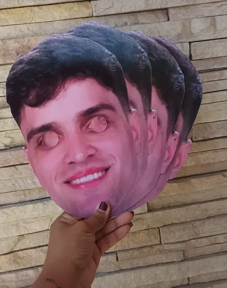 Máscara de Papel Personalizada c/ Foto de Rosto - 10 Un.