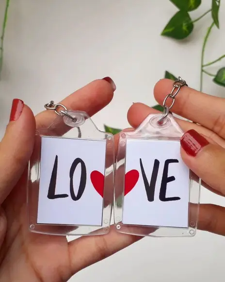 Par de Chaveiros Love