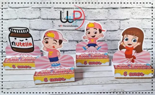 Porta Bis Luccas Neto Rosa