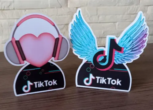 Totem de Mesa de Papel Tiktok - 4 Unidades