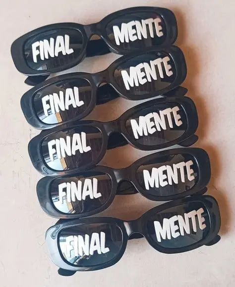 10 Óculos Personalizados Formatura Medicina