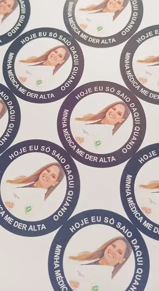 Adesivo para Formatura Medicina - 5x5cm - Kit 60 Unidades