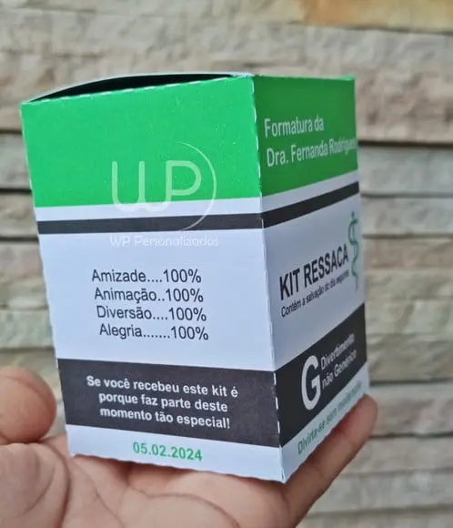 Caixa Kit Ressaca Formatura Medicina