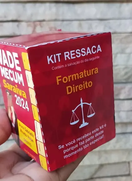 Caixa Kit Ressaca Formatura Vade Mecum c/ Foto
