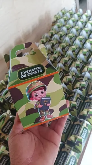 Caixa Maletinha Personalizada Diversos Temas