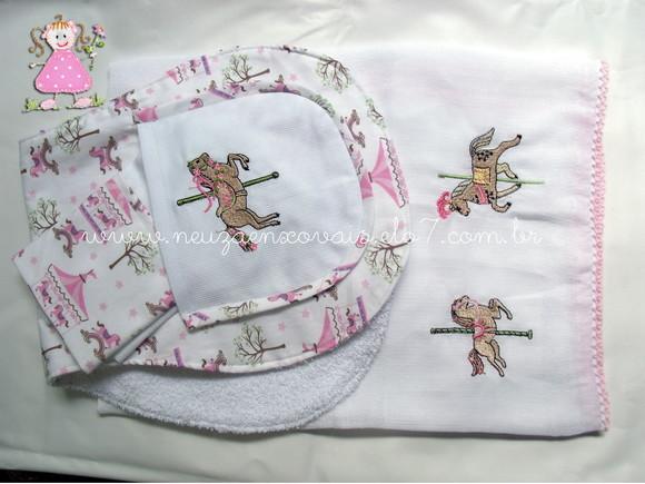 Kit Fraldas e Regurgitador 011