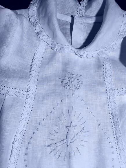 Túnica de Batismo(pregas ) Cambraia de Linho 007 ( Unisex )