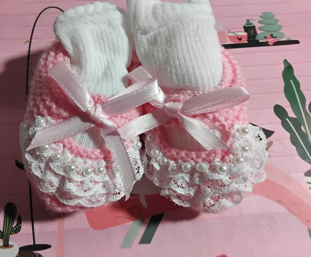 sapatinho de tricô rosa 013