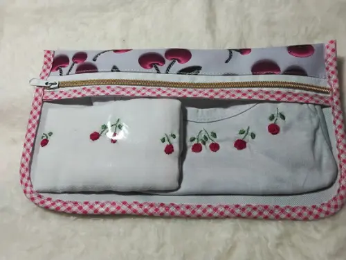 Body com Fraldinha e Necessaire 009