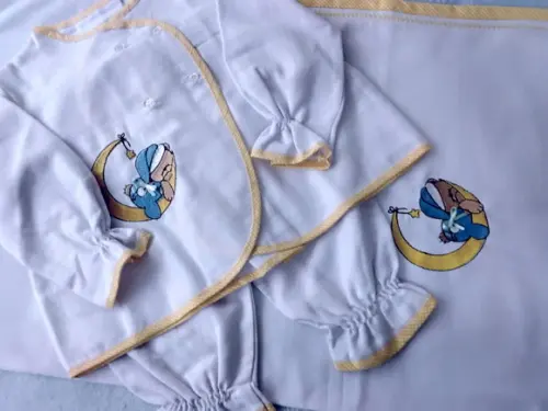 Pijama de Flanela e Cueiro Bordados 006