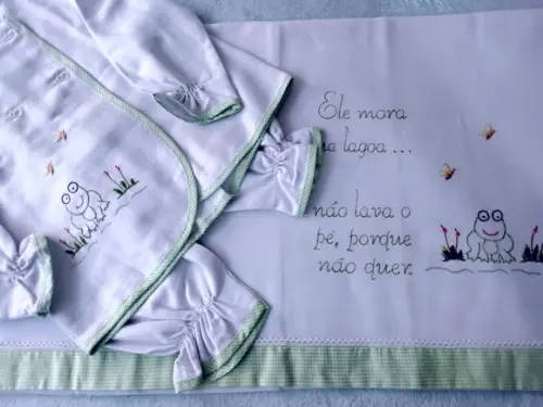 Pijama de Flanela e Cueiro Bordados 004