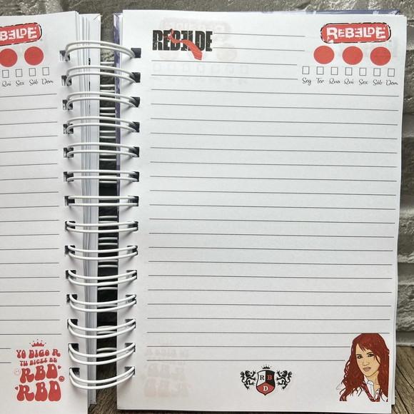 Caderno Rebelde R