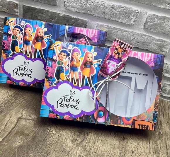 Caixa Kit Mini Confeiteiro Guerreiras do K-pop