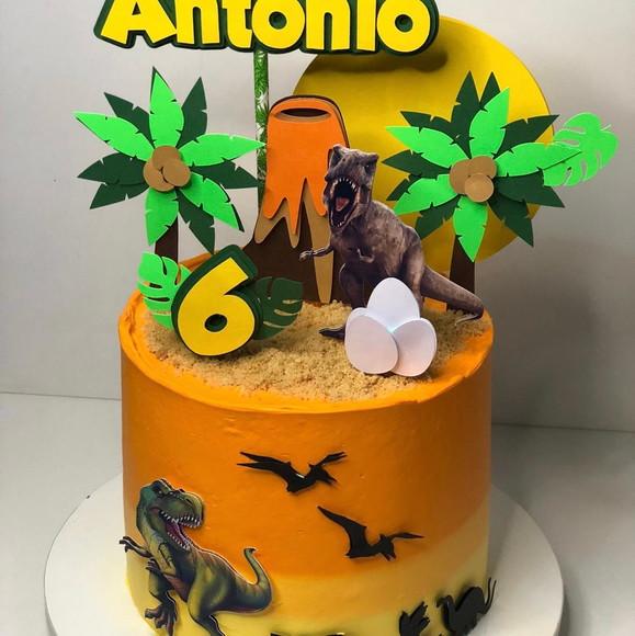 Topo de Bolo Dinossauro Jurassic