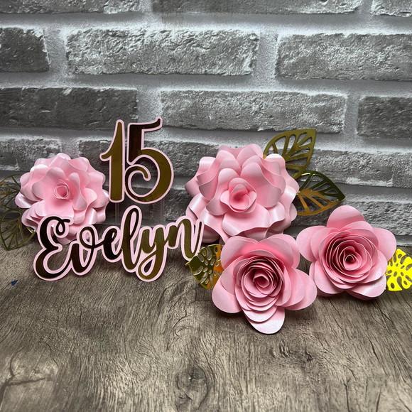 Topo de Bolo Nome Idade e Flores