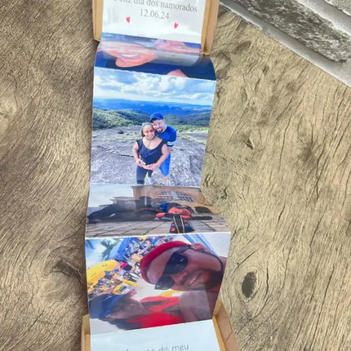 Caixa de Fotos e Mensagem Casal