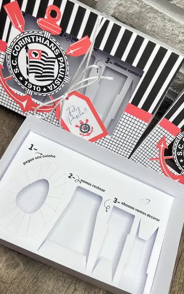 Caixa Kit Mini Confeiteiro Páscoa Futebol