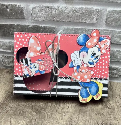 Caixa Kit Mini Confeiteiro Páscoa Minnie Mouse