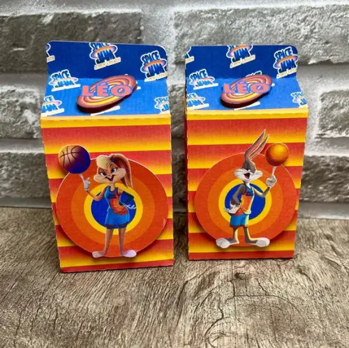 Caixa Milk space Jam