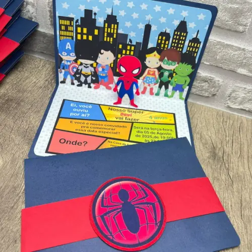 Convite de Aniversário Pop-up Heróis