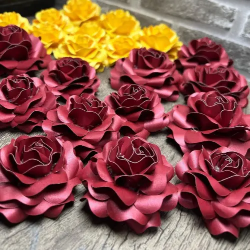 Flores de Papel para Decoração de Bolo