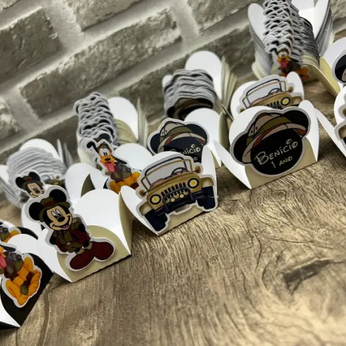 Forminhas para Doces Mickey Safari