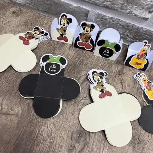 Forminhas para Doces Minnie Safari