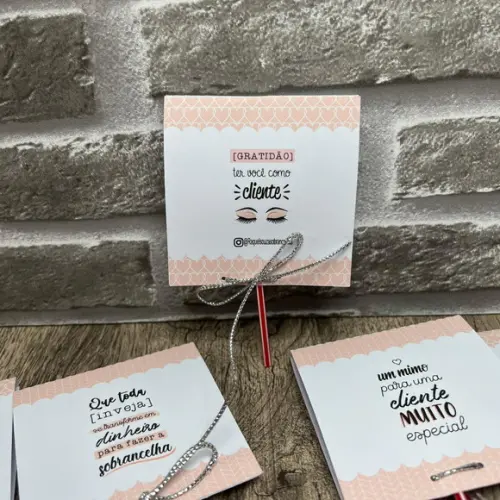 Pirulitos Personalizados Design Sobrancelhas