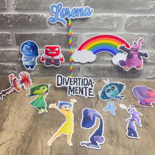 Topo de Bolo Divertidamente