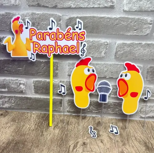 Topo de Bolo Galinha Magricela/borracha