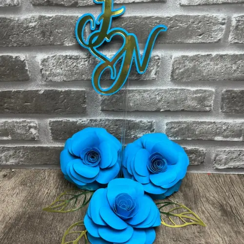 Topo de Bolo Letras Iniciais e Flores