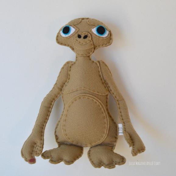 Boneco de Feltro E.t o Extra Terrestre
