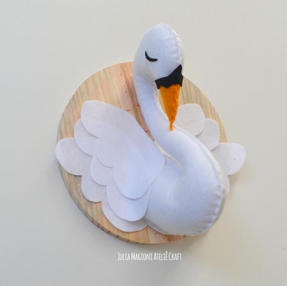 Cabeça de cisne Falsa Taxidermia