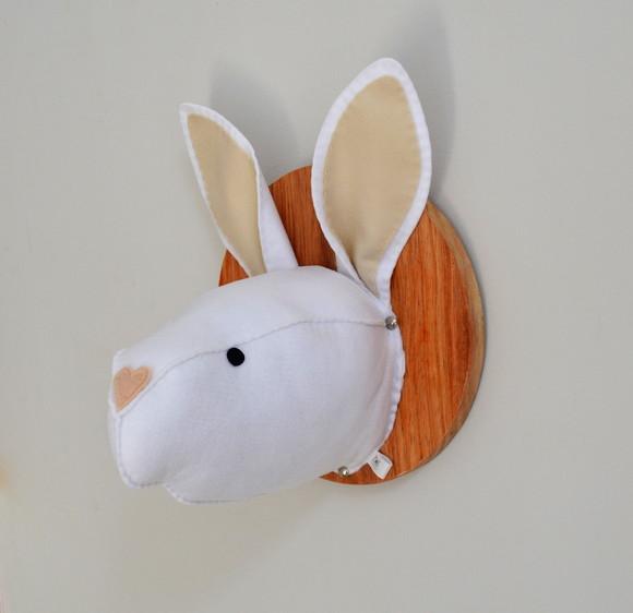 Cabeça de Coelho Falsa Taxidermia