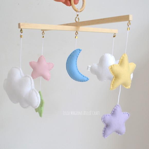 Móbile para berço - Nuvens, Estrelas e Lua