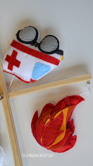 Móbile para Berço Bombeiros