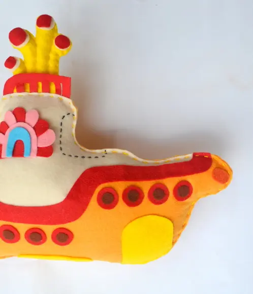 Almofada em feltro Submarino