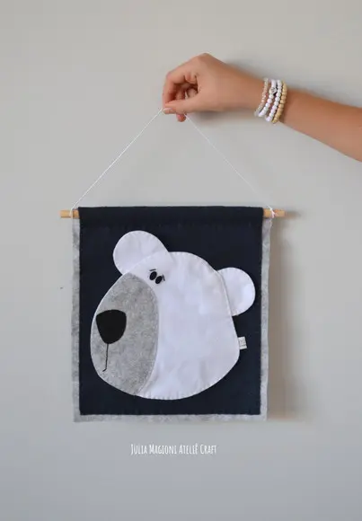 Bandeirinha de Feltro Urso Polar