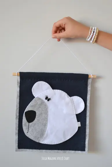 Bandeirinha de Feltro Urso Polar