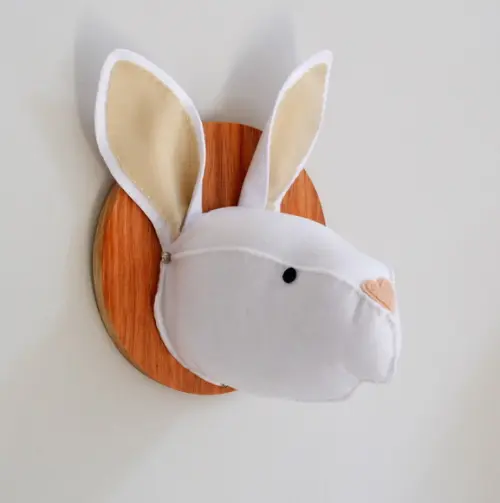 Cabeça de Coelho Falsa Taxidermia