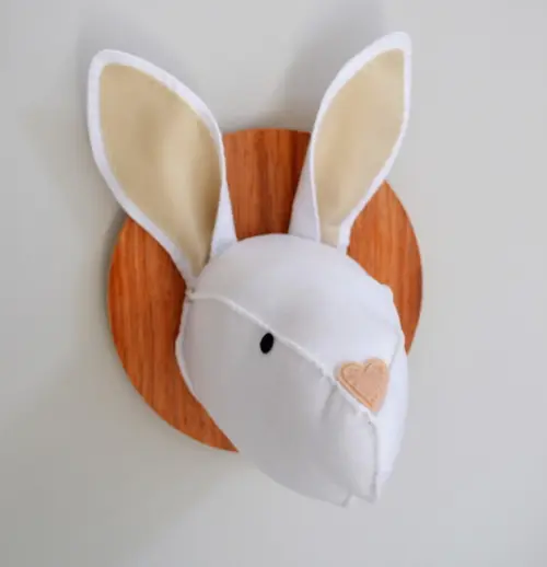 Cabeça de Coelho Falsa Taxidermia
