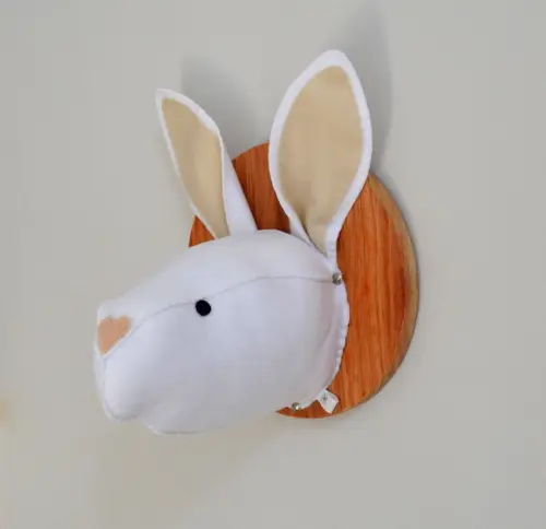 Cabeça de Coelho Falsa Taxidermia