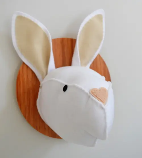 Cabeça de Coelho Falsa Taxidermia