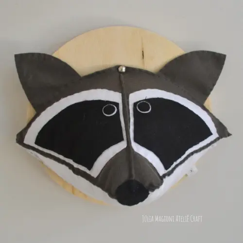Cabeça de Guaxinim Falsa Taxidermia