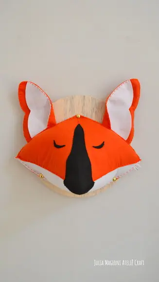 Cabeça de Lobo Guará Falsa Taxidermia