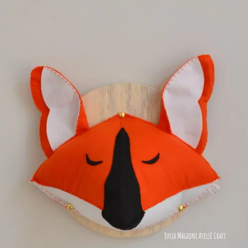 Cabeça de Lobo Guará Falsa Taxidermia