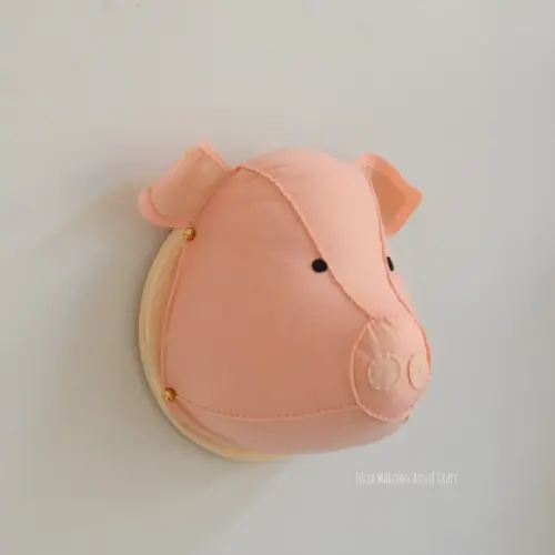 Cabeça de Porco Falsa Taxidermia