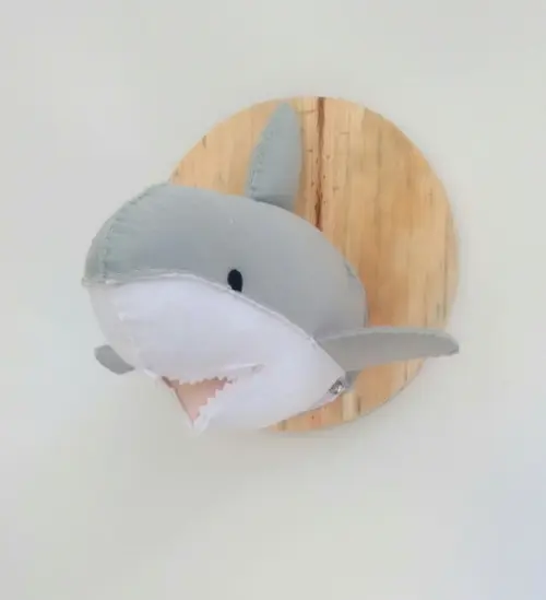 Cabeça de Tubarão Falsa Taxidermia