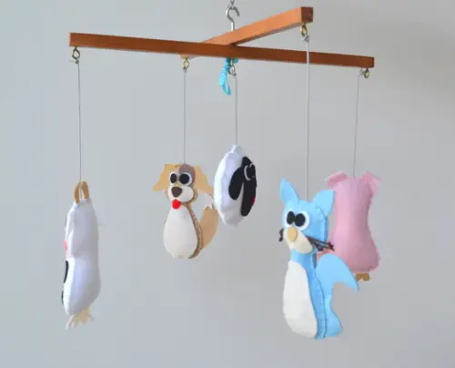 Móbile para berço - Animais domésticos