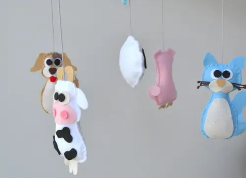 Móbile para berço - Animais domésticos